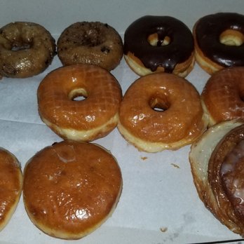 Golden Donuts - Really nothing to brag about. These are/were your average donuts... - Donuts Near Me - Elk Grove, California Golden Donuts - Really nothing to brag about. These are/were your average donuts... - Donuts Near Me - Elk Grove, California