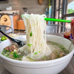 Pho Lodge - Perfect in any weather.
