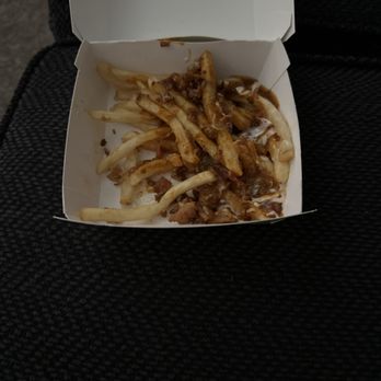Wienerschnitzel - very very sad look at this... - Fast Food Near Me - San Antonio, Texas Wienerschnitzel - very very sad look at this... - Fast Food Near Me - San Antonio, Texas