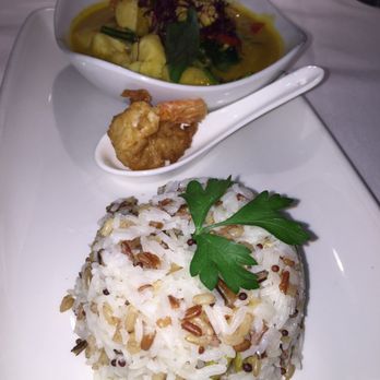 Albert's Bar &Grill - Scallop and Monkfish Curry - Bars Near Me - Swinton, XGM