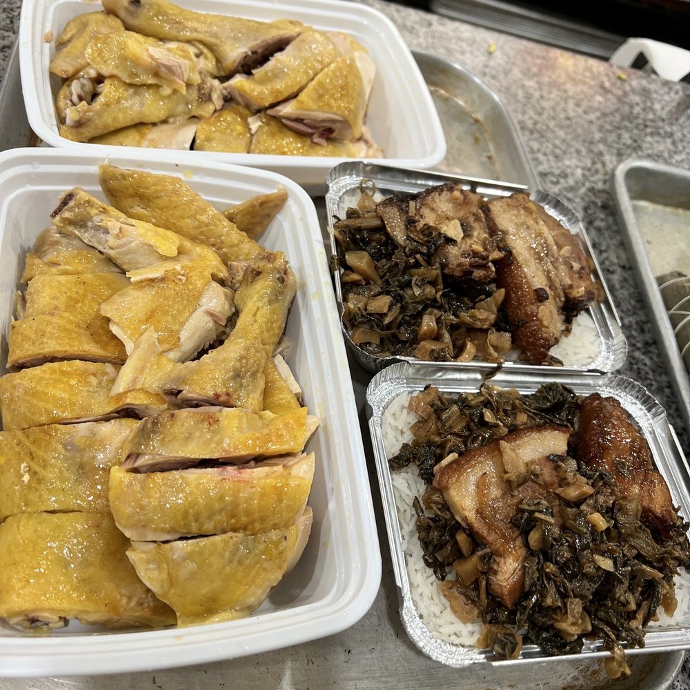 Mee Sum Cafe - Whole Salted chicken; Pork belly w/preserved vegetables rice box - Dim Sum Near Me - New York, New York Mee Sum Cafe - Whole Salted chicken; Pork belly w/preserved vegetables rice box - Dim Sum Near Me - New York, New York