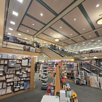 Barnes & Noble - Bookstores Near Me - Calabasas, California Barnes & Noble - Bookstores Near Me - Calabasas, California