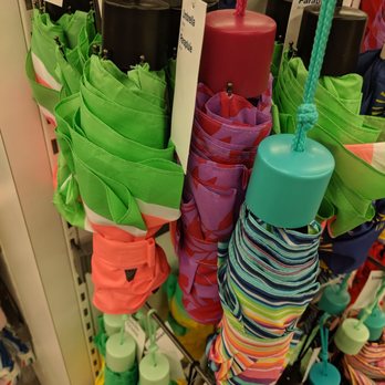 Old Navy Outlet - Fun umbrellas - Men's Clothing Near Me - Ottawa, Ontario