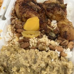 Bani Restaurant - Grilled chicken, mashed plantain, rice and beans