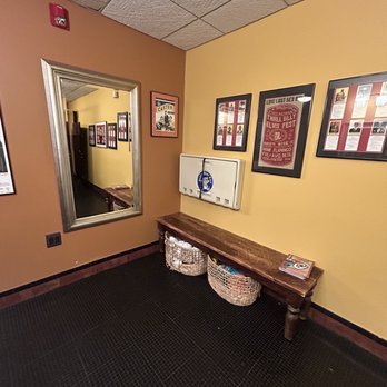 Zingerman's Roadhouse - Women's bathroom - American Near Me - Ann Arbor, Michigan