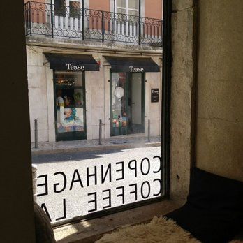 Copenhagen Coffee Lab - Coffee & Tea Near Me - Lisbon, 11