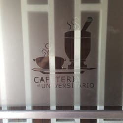 Cafeteria Le Universitario - Logo on the door of Cafeteria el Universitario.