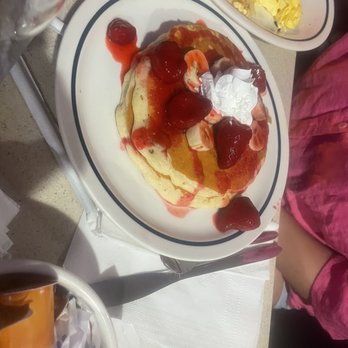 IHOP - Strawberries & Cream Crepes - Breakfast & Brunch Near Me - Chicago, Illinois