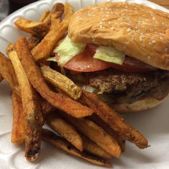 Five Guys - Womp womp ..not impressed :/ - Burgers Near Me - Los Angeles, California