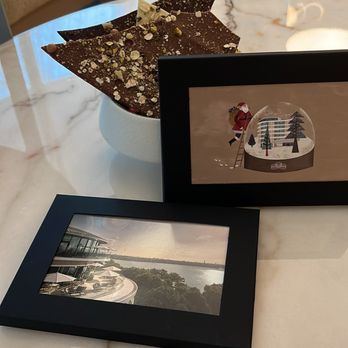 THE FONTENAY - Those thoughtful chocolate bars - Hotels Near Me - Hamburg, HH