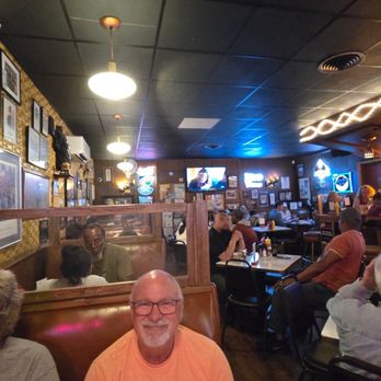 Matt's Bar - Great atmosphere - Burgers Near Me - Minneapolis, Minnesota
