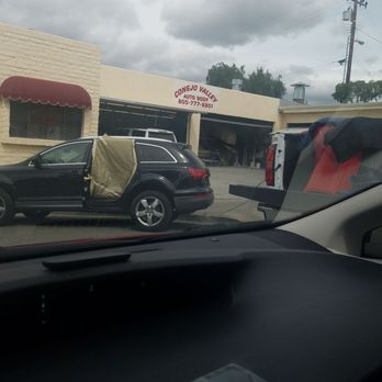 Conejo Valley Auto Body - This is a picture of the business. It's a great place!! - Body Shops Near Me - Thousand Oaks, California Conejo Valley Auto Body - This is a picture of the business. It's a great place!! - Body Shops Near Me - Thousand Oaks, California