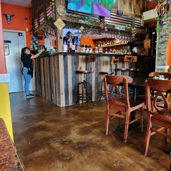 Pepe’s Mexican Grill - Bar