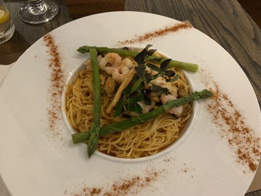 Restaurant Café la Coureuse des Grèves Inc by null