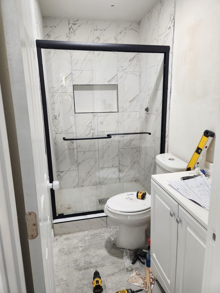 Slide of Rdr roofing & General contractor