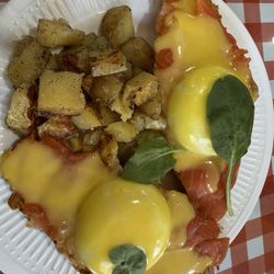 Jax - My smoked salmon Benny