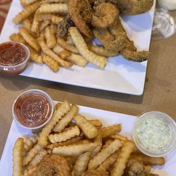 Crab Boat - Fried combo with fish, oyster and shrimp - Seafood Near Me - Waldorf, Maryland Crab Boat - Fried combo with fish, oyster and shrimp - Seafood Near Me - Waldorf, Maryland