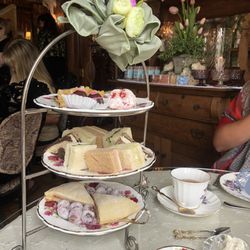 The Victorian Lady of Academy Hill - Tea sandwiches and scones