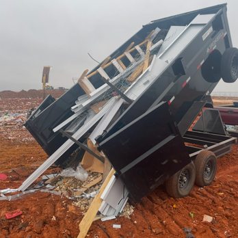 Red Dirt Trailer Rentals - Need to get rid of junk? Use our dump trailer for fast easy removal - Trailer Rental Near Me - Edmond, Oklahoma Red Dirt Trailer Rentals - Need to get rid of junk? Use our dump trailer for fast easy removal - Trailer Rental Near Me - Edmond, Oklahoma