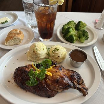 Bistro Le Cep - Fantastic Duck L'Orange, Double Mash & Broccoli !!! - French Near Me - Houston, Texas Bistro Le Cep - Fantastic Duck L'Orange, Double Mash & Broccoli !!! - French Near Me - Houston, Texas