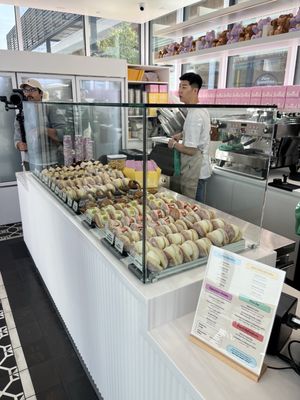 Cafe Knotted by null
