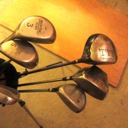 2 Friends Gifts And Consignment Shop