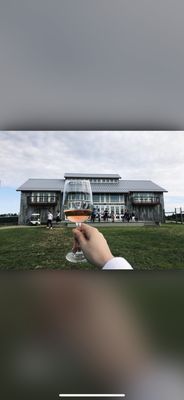 Wine Tour Ride - Big Apple Ride offers rides to wine tours, especially with spring around the corner don't miss out on some outside fun! Give us a call or message at anytime for your next ride! It's best to book in advanced as well!