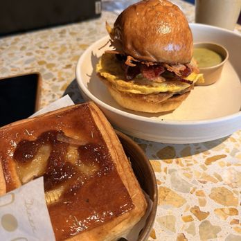 Sun Gold Point - Diners Near Me - San Diego, California