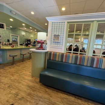 Anna's House - Grandville - Breakfast & Brunch Near Me - Grandville, Michigan