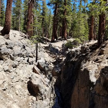 Earthquake Fault - Parks Near Me - Mammoth Lakes, California