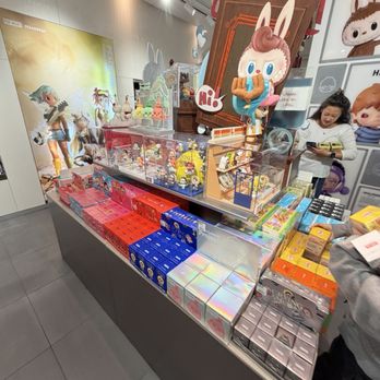 Pop Mart - Toy Stores Near Me - Chicago, Illinois Pop Mart - Toy Stores Near Me - Chicago, Illinois