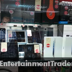 Entertainment Trader - Monster Beats headphones and iPads - we'll buy them all!