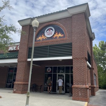 Pizza a Modo Mio - the front of the restaurant - Pizza Near Me - Charleston, South Carolina Pizza a Modo Mio - the front of the restaurant - Pizza Near Me - Charleston, South Carolina