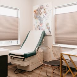 OnePeak Medical - OnePeak Medical Patient Exam Room, Grants Pass