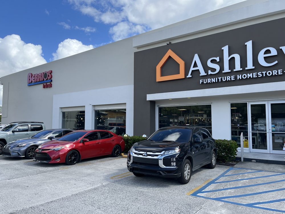 BERRÍOS Updated August 2024 Av. José Garrido S/N, Caguas, Puerto