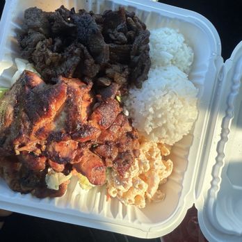 Ono Hawaiian BBQ - Work decent... didn't taste so great. Definitely lacking flavor. This is the beef and chicken combo. - Hawaiian Near Me - Monterey Park, California