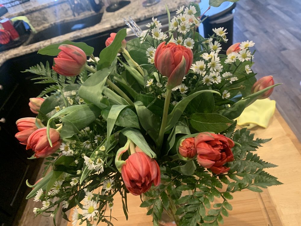 PETALS FLOWERS & MARKET Updated June 2024 17 Photos 592 Second St