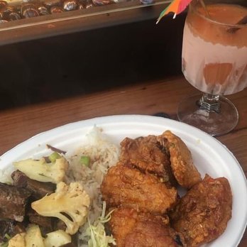 Eem - White curry and fried chicken. - Cocktail Bars Near Me - Portland, Oregon