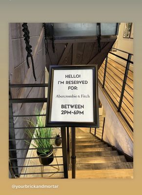 Brick & Mortar by null