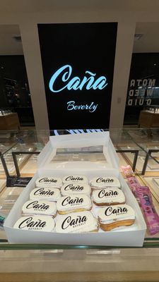 Cana Beverly Cannabis Dispensary by null