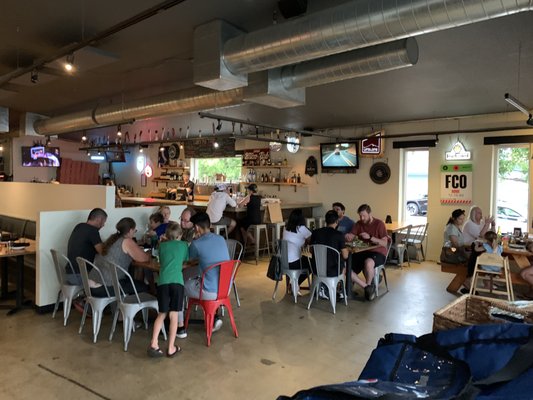 Lucky Pie Pizza & Taphouse by null