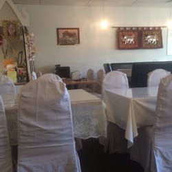 Ruanthai Restaurant - So lovely not to have blaring pop music on the stereo. Thank you! I will come here every time.