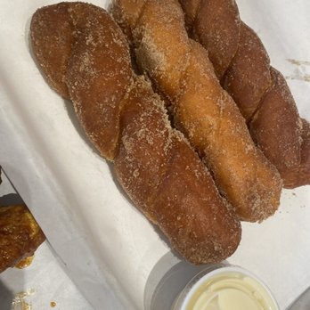 Bonchon Stevenson Ranch - Pico Canyon Rd - Korean Donuts with creamy condensed sweetened milk - Korean Near Me - Stevenson Ranch, California