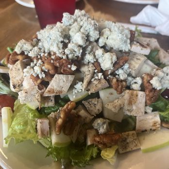 D'Agostino's Pizza and Pub - Chicago - DAGS Waldorf Chicken Salad (1/2) - Pizza Near Me - Chicago, Illinois D'Agostino's Pizza and Pub - Chicago - DAGS Waldorf Chicken Salad (1/2) - Pizza Near Me - Chicago, Illinois