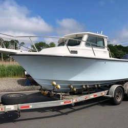 D & R Boat World