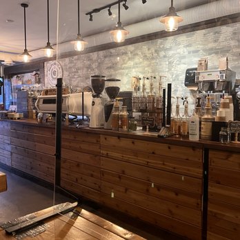 Republica Coffee Roasters Cloverdale - Their counter - Coffee & Tea Near Me - Surrey, British Columbia Republica Coffee Roasters Cloverdale - Their counter - Coffee & Tea Near Me - Surrey, British Columbia