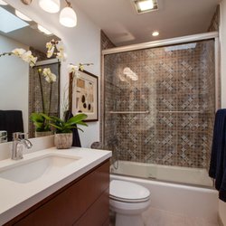 Jeffrey Smith Designs - Secondary Bath, Santa Monica