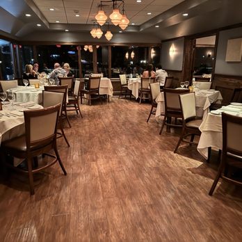 Water & Wine - Italian Near Me - Watchung, New Jersey Water & Wine - Italian Near Me - Watchung, New Jersey