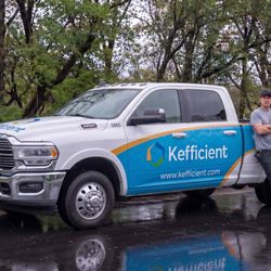 Kefficient - Kefficient - Truck with Employee