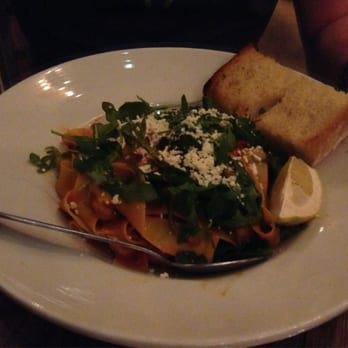 Paesanos - Italian Near Me - Davis, California